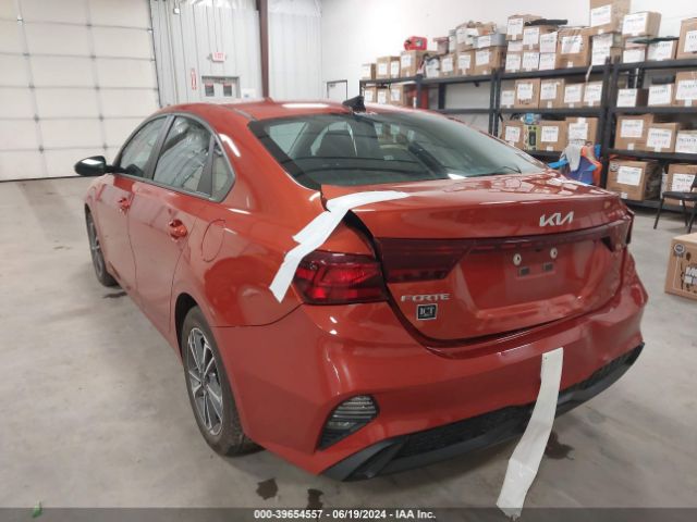 Photo 2 VIN: 3KPF24AD5PE587603 - KIA FORTE 