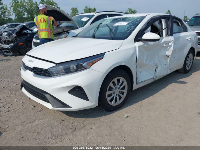 Photo 1 VIN: 3KPF24AD5PE591571 - KIA FORTE 