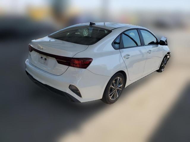 Photo 2 VIN: 3KPF24AD5PE636069 - KIA FORTE 