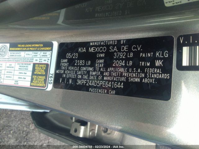 Photo 8 VIN: 3KPF24AD5PE641644 - KIA FORTE 