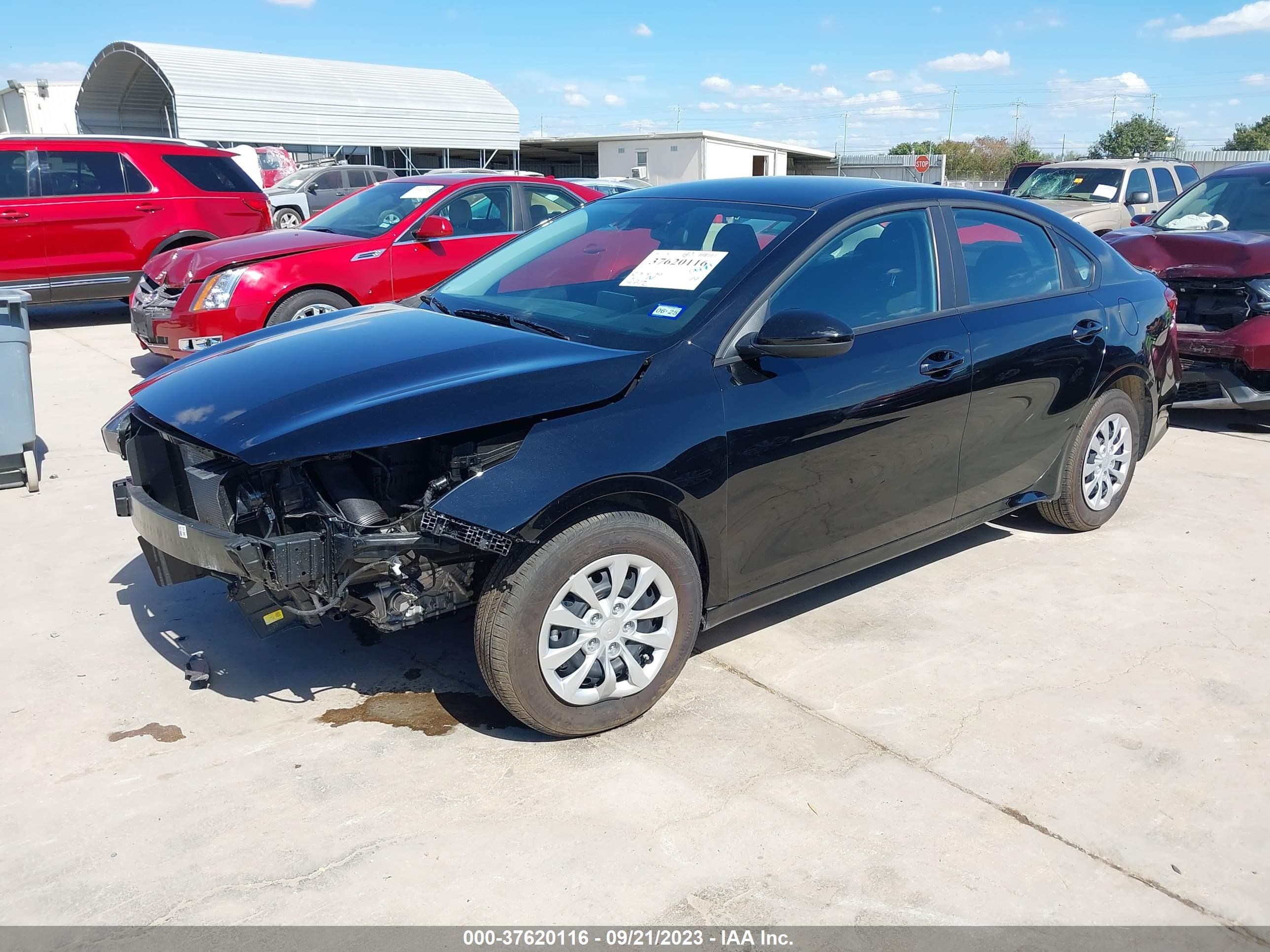 Photo 1 VIN: 3KPF24AD5PE643877 - KIA FORTE 