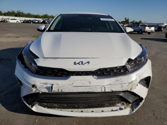 Photo 4 VIN: 3KPF24AD5PE649727 - KIA FORTE LX 