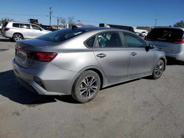 Photo 2 VIN: 3KPF24AD5PE667919 - KIA FORTE LX 