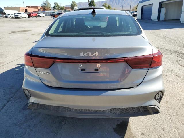 Photo 5 VIN: 3KPF24AD5PE667919 - KIA FORTE LX 