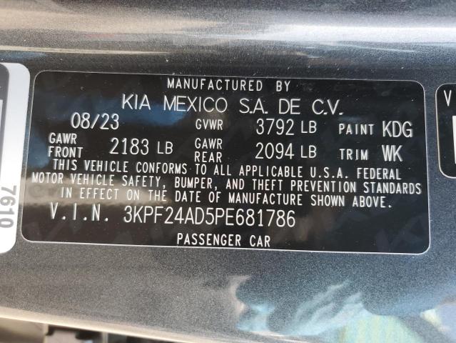 Photo 11 VIN: 3KPF24AD5PE681786 - KIA FORTE LX 