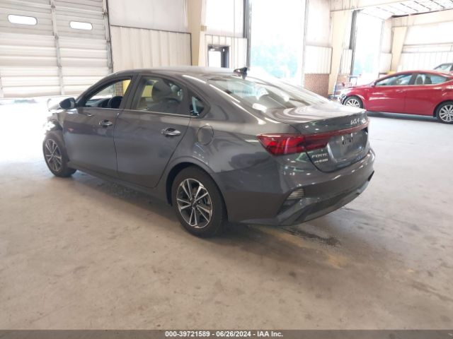 Photo 2 VIN: 3KPF24AD5PE681951 - KIA FORTE 