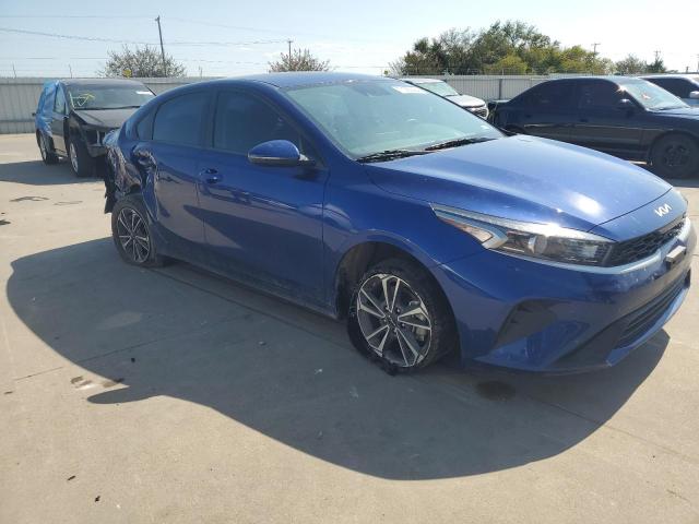 Photo 3 VIN: 3KPF24AD5PE684252 - KIA FORTE LX 