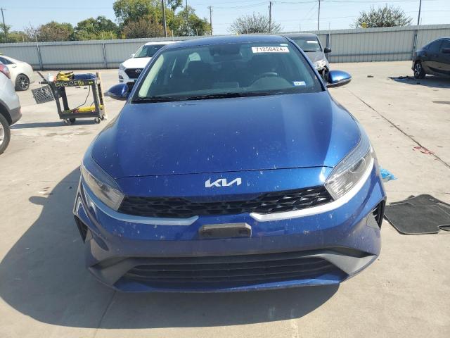 Photo 4 VIN: 3KPF24AD5PE684252 - KIA FORTE LX 