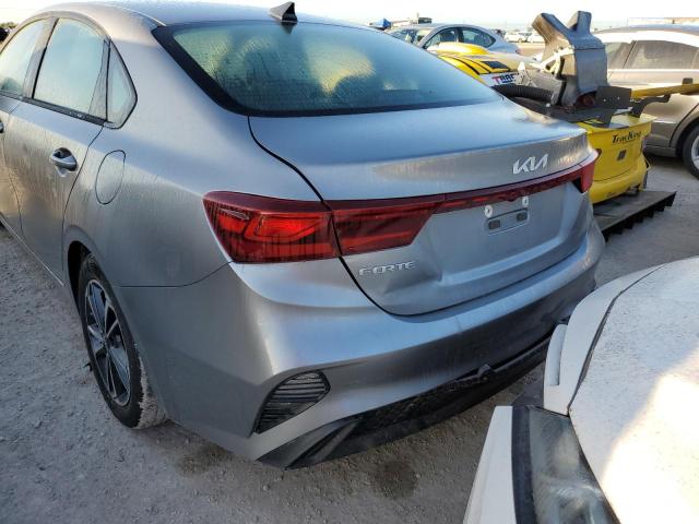 Photo 5 VIN: 3KPF24AD5RE697957 - KIA FORTE LX 