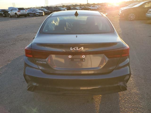 Photo 5 VIN: 3KPF24AD5RE701585 - KIA FORTE LX 