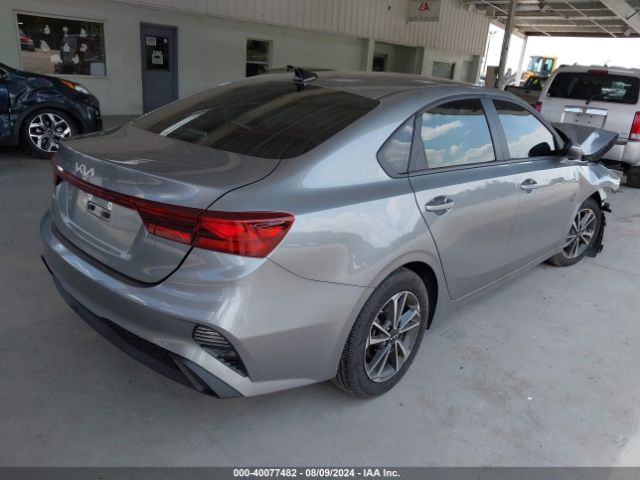 Photo 3 VIN: 3KPF24AD5RE721691 - KIA FORTE 