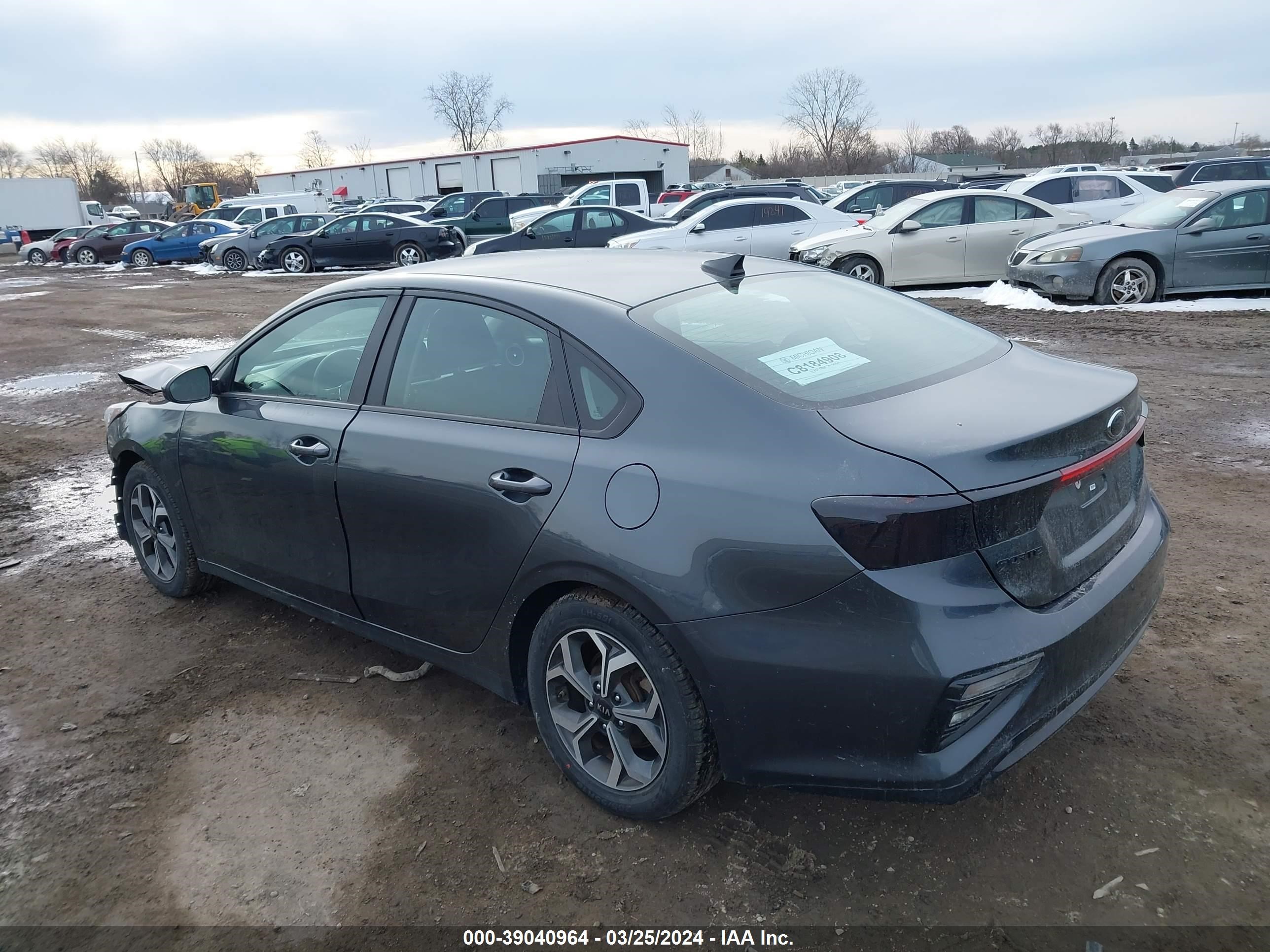 Photo 2 VIN: 3KPF24AD6KE006909 - KIA FORTE 