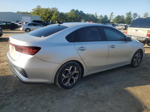 Photo 2 VIN: 3KPF24AD6KE052403 - KIA FORTE FE 