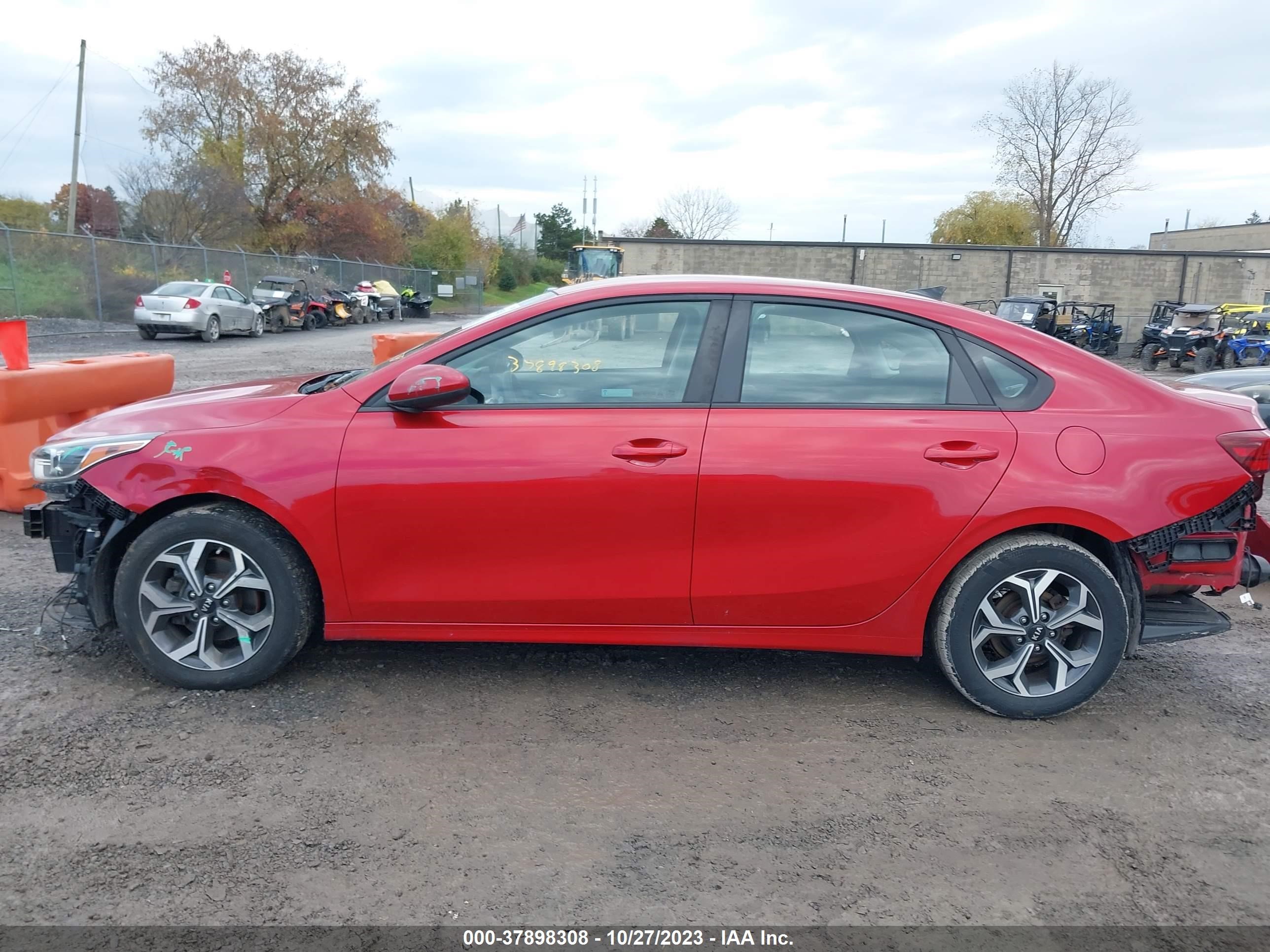 Photo 14 VIN: 3KPF24AD6KE060341 - KIA FORTE 