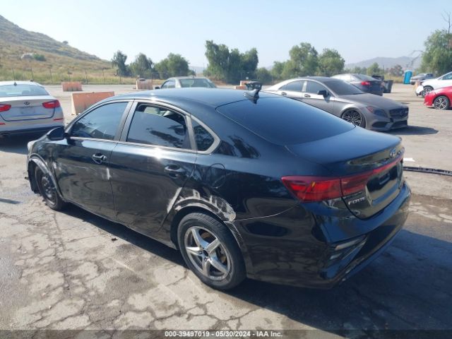 Photo 2 VIN: 3KPF24AD6KE066561 - KIA FORTE 