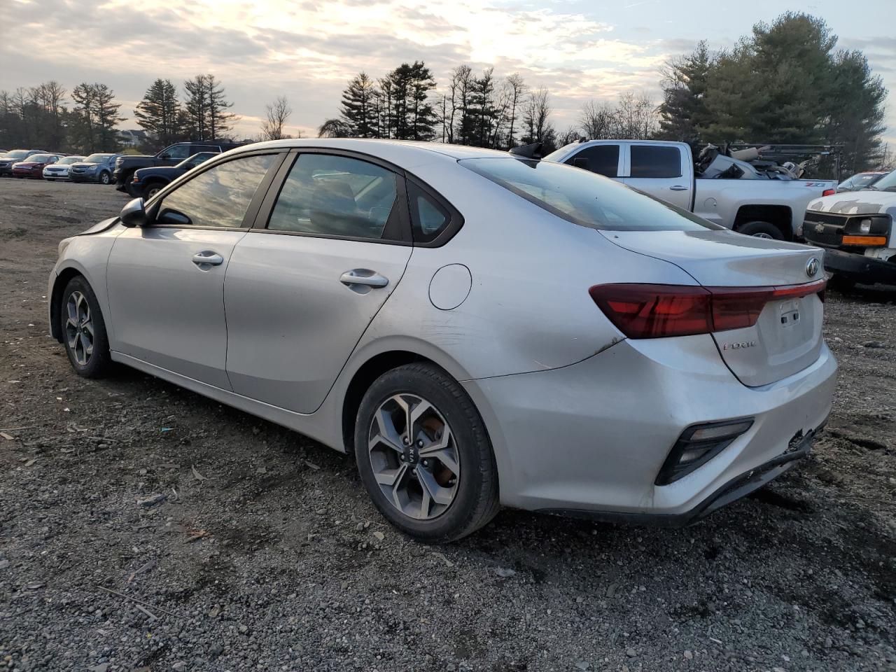 Photo 1 VIN: 3KPF24AD6KE108839 - KIA FORTE 