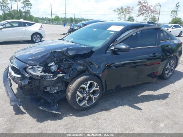 Photo 1 VIN: 3KPF24AD6KE116312 - KIA FORTE 