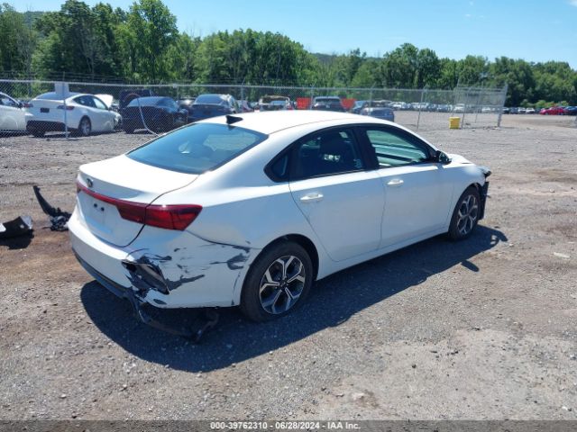 Photo 3 VIN: 3KPF24AD6LE210367 - KIA FORTE 