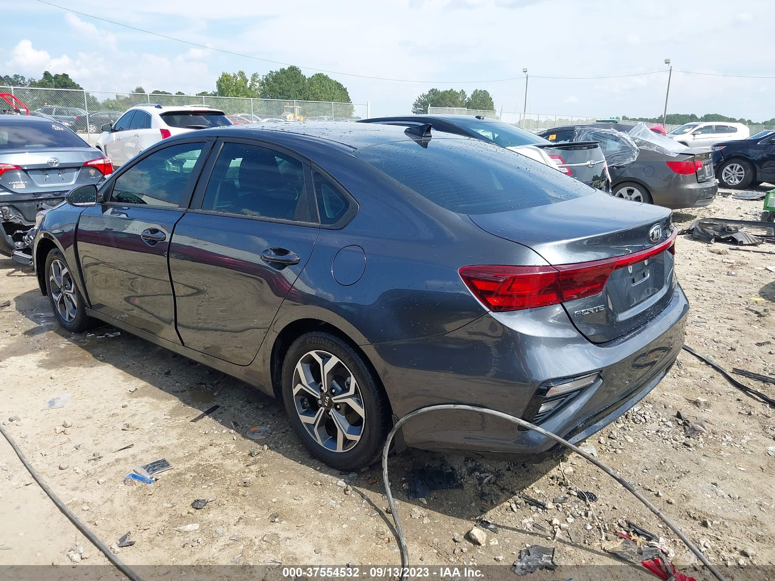 Photo 2 VIN: 3KPF24AD6LE227704 - KIA FORTE 