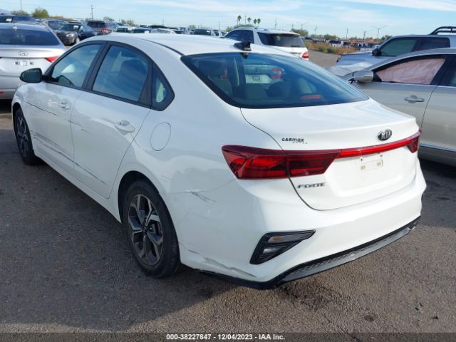 Photo 2 VIN: 3KPF24AD6LE235141 - KIA FORTE 