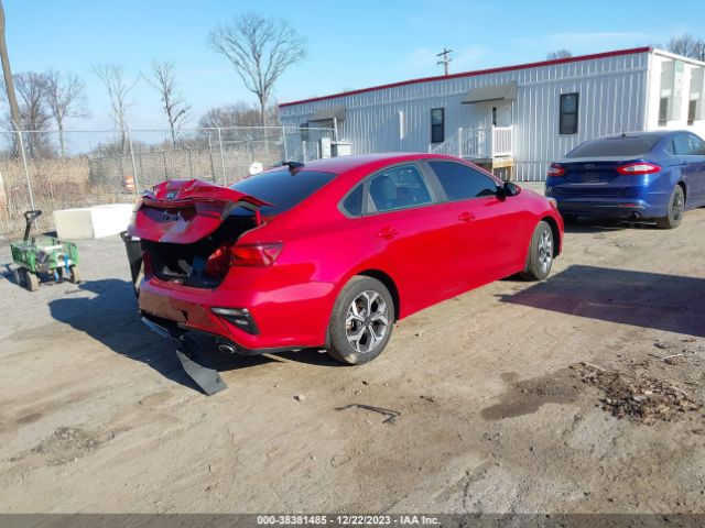 Photo 3 VIN: 3KPF24AD6ME267945 - KIA FORTE 