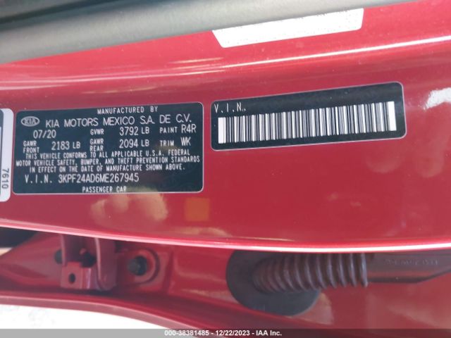 Photo 8 VIN: 3KPF24AD6ME267945 - KIA FORTE 