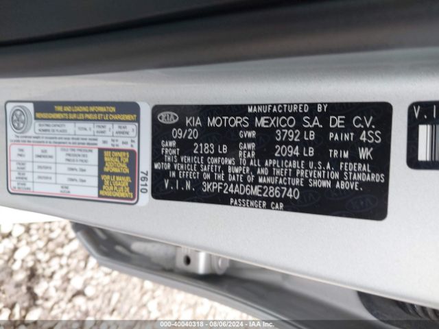 Photo 8 VIN: 3KPF24AD6ME286740 - KIA FORTE 