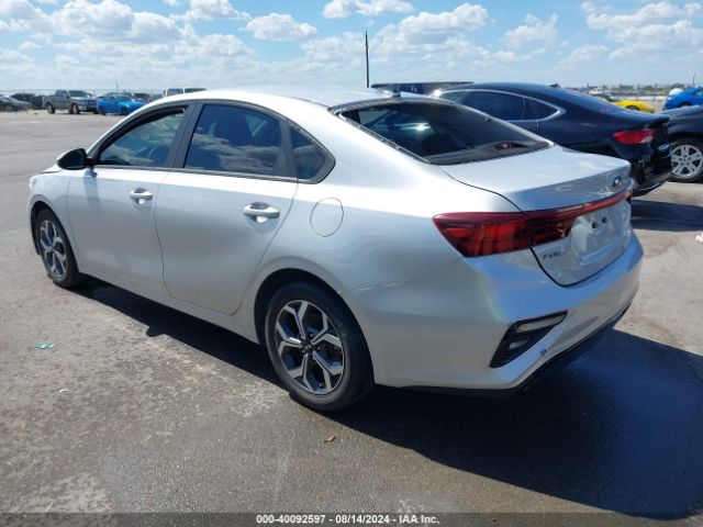 Photo 2 VIN: 3KPF24AD6ME293767 - KIA FORTE 