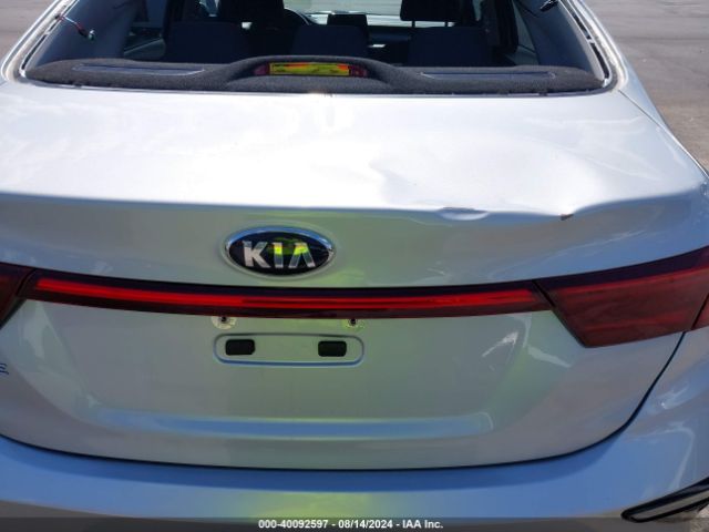 Photo 5 VIN: 3KPF24AD6ME293767 - KIA FORTE 