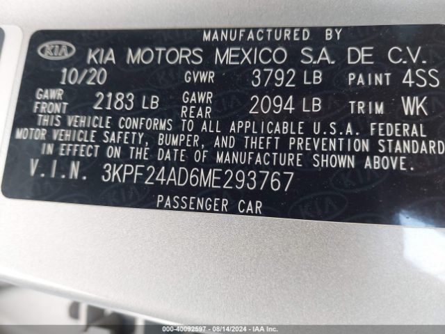 Photo 8 VIN: 3KPF24AD6ME293767 - KIA FORTE 