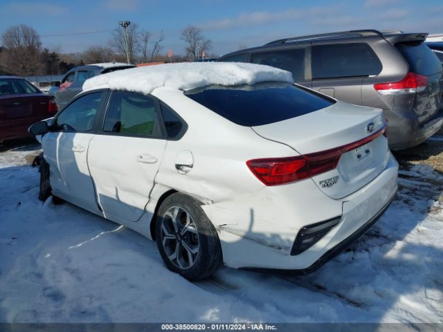 Photo 2 VIN: 3KPF24AD6ME298743 - KIA FORTE 