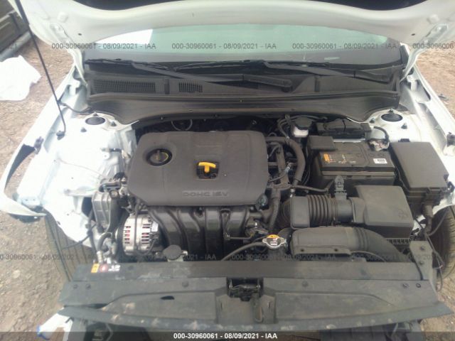 Photo 9 VIN: 3KPF24AD6ME300989 - KIA FORTE 