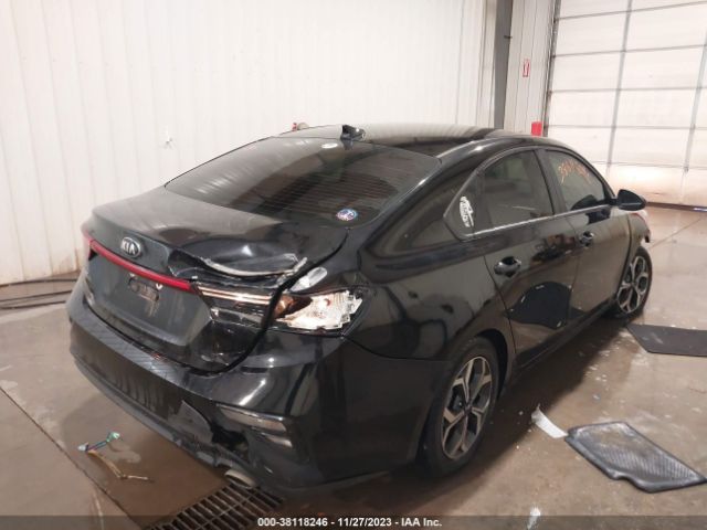 Photo 5 VIN: 3KPF24AD6ME316464 - KIA FORTE 