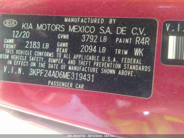 Photo 8 VIN: 3KPF24AD6ME319431 - KIA FORTE 