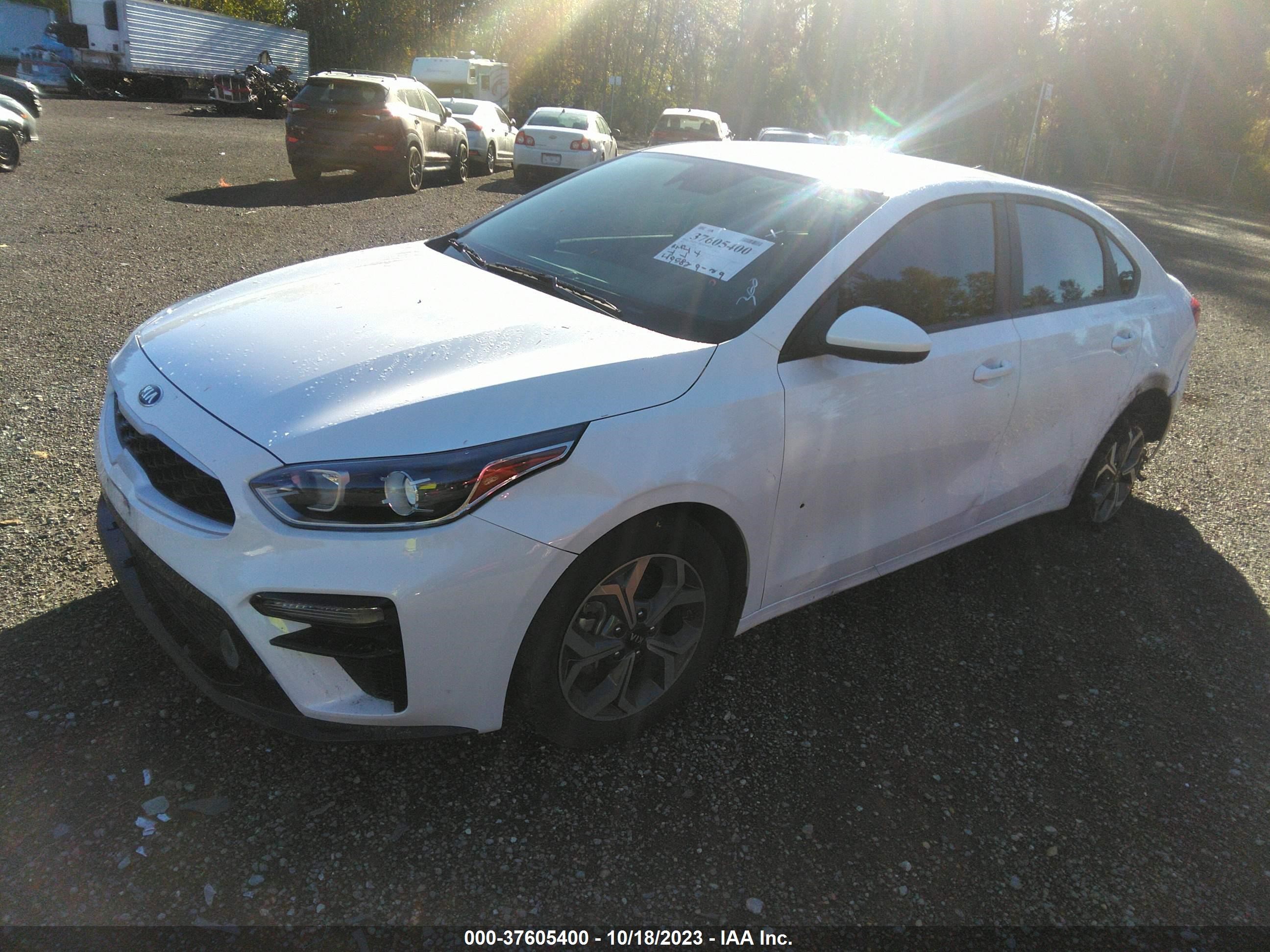 Photo 1 VIN: 3KPF24AD6ME325200 - KIA FORTE 