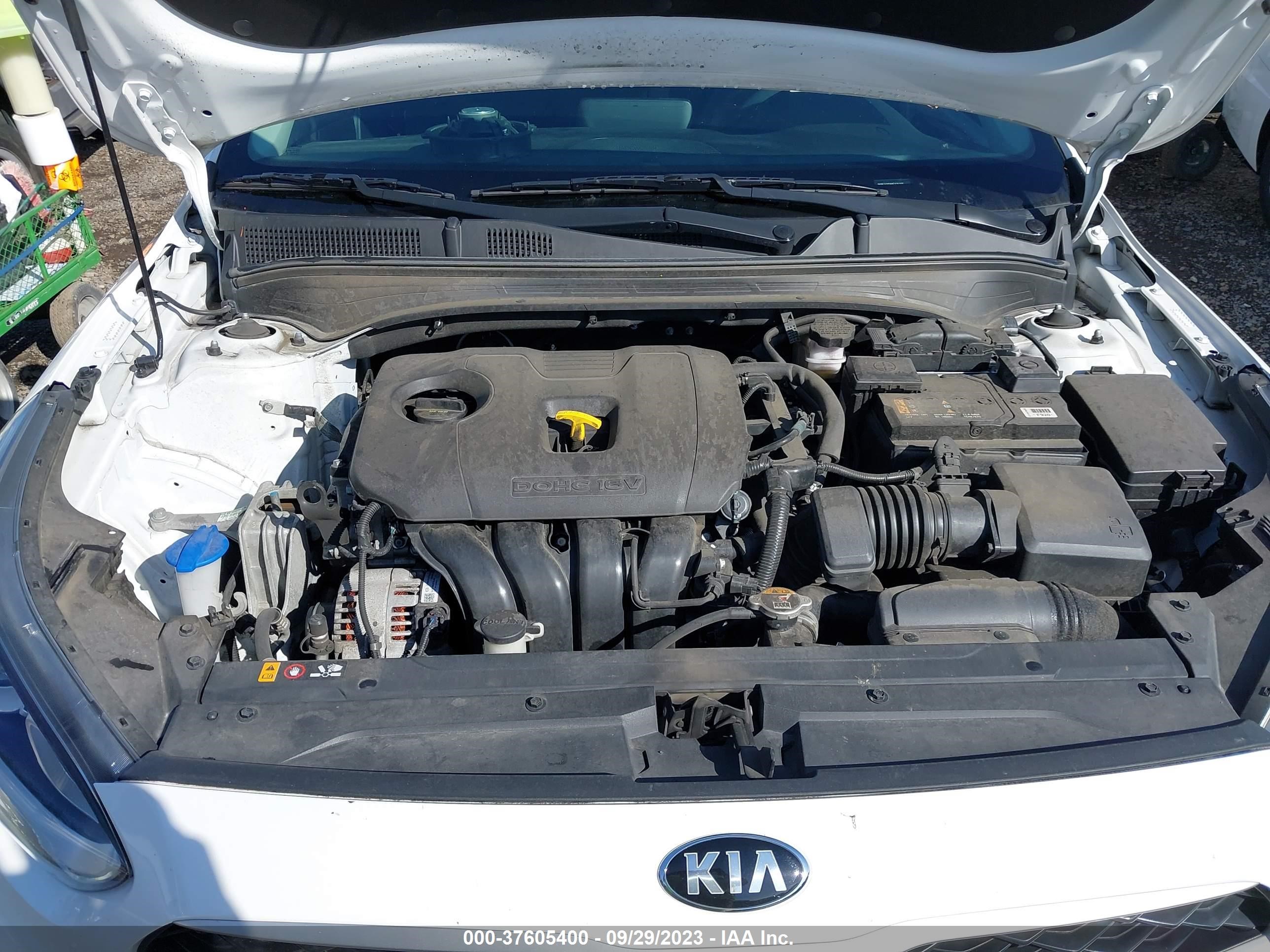 Photo 9 VIN: 3KPF24AD6ME325200 - KIA FORTE 