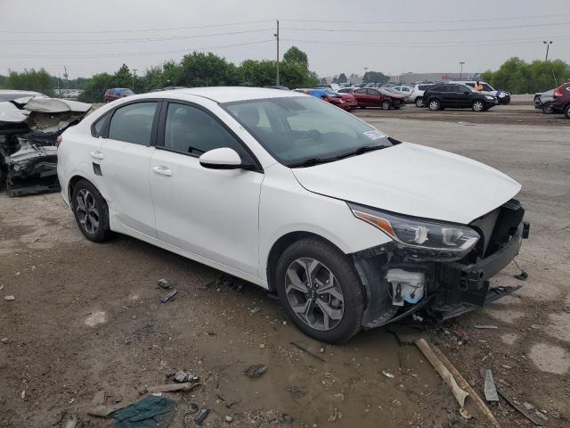 Photo 3 VIN: 3KPF24AD6ME350677 - KIA FORTE FE 