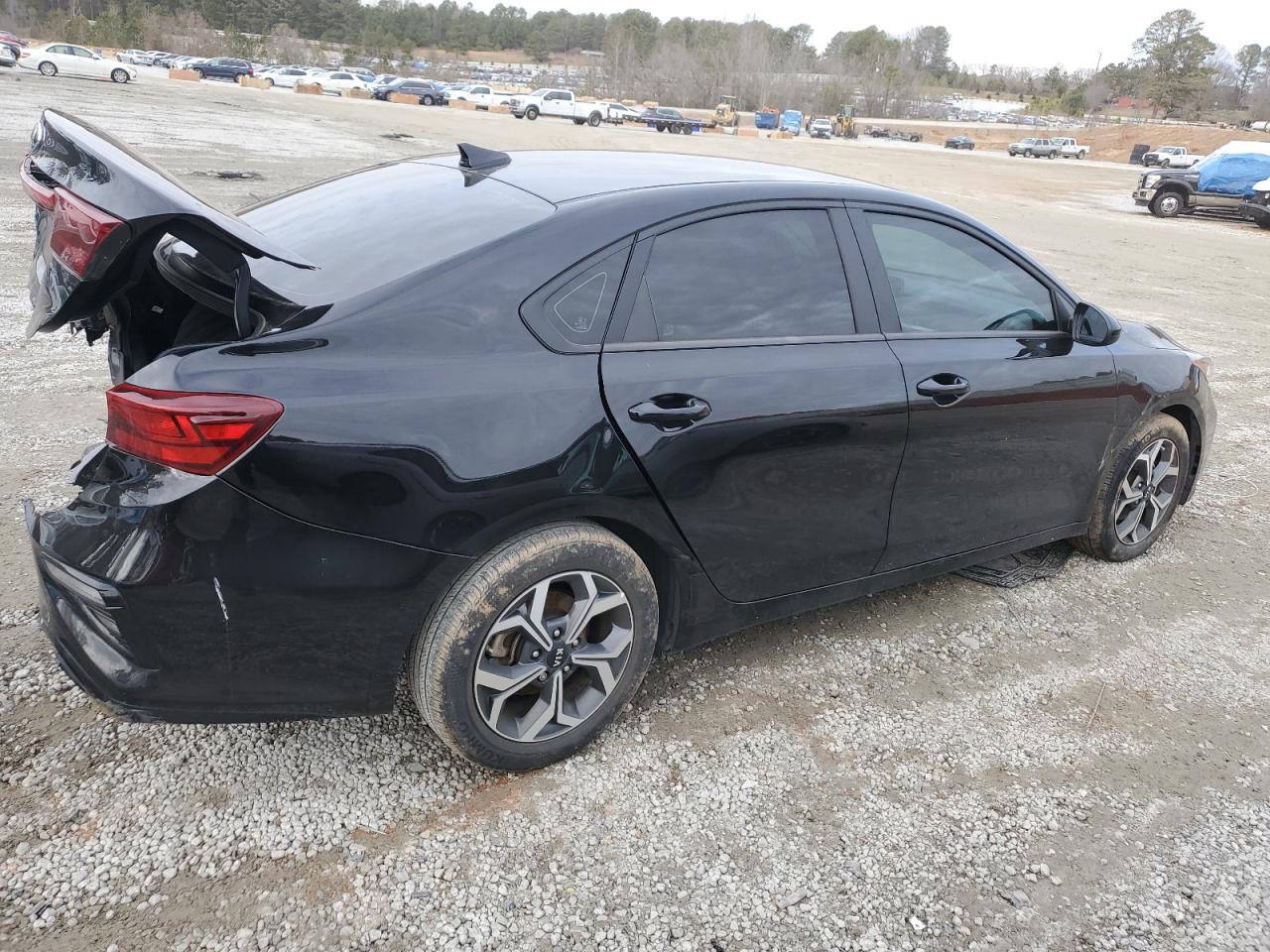 Photo 2 VIN: 3KPF24AD6ME354227 - KIA FORTE 