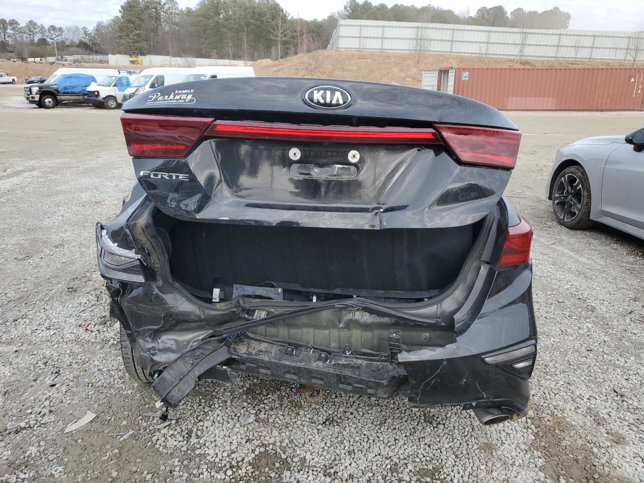 Photo 5 VIN: 3KPF24AD6ME354227 - KIA FORTE 