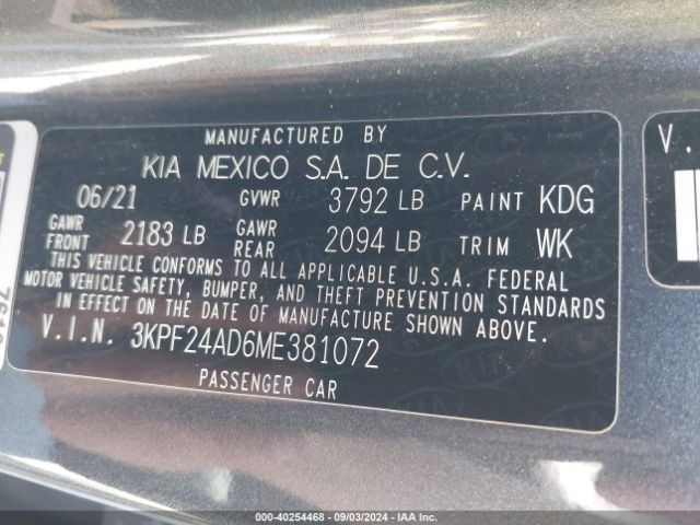 Photo 8 VIN: 3KPF24AD6ME381072 - KIA FORTE 