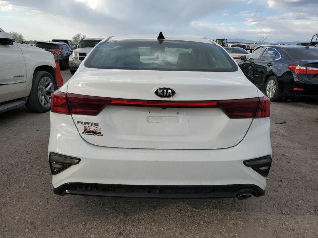 Photo 5 VIN: 3KPF24AD6ME391231 - KIA FORTE FE 