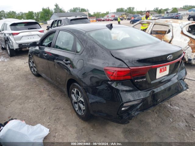 Photo 2 VIN: 3KPF24AD6ME391620 - KIA FORTE 