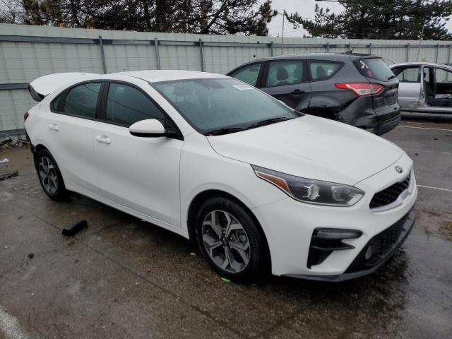 Photo 3 VIN: 3KPF24AD6ME394596 - KIA FORTE 