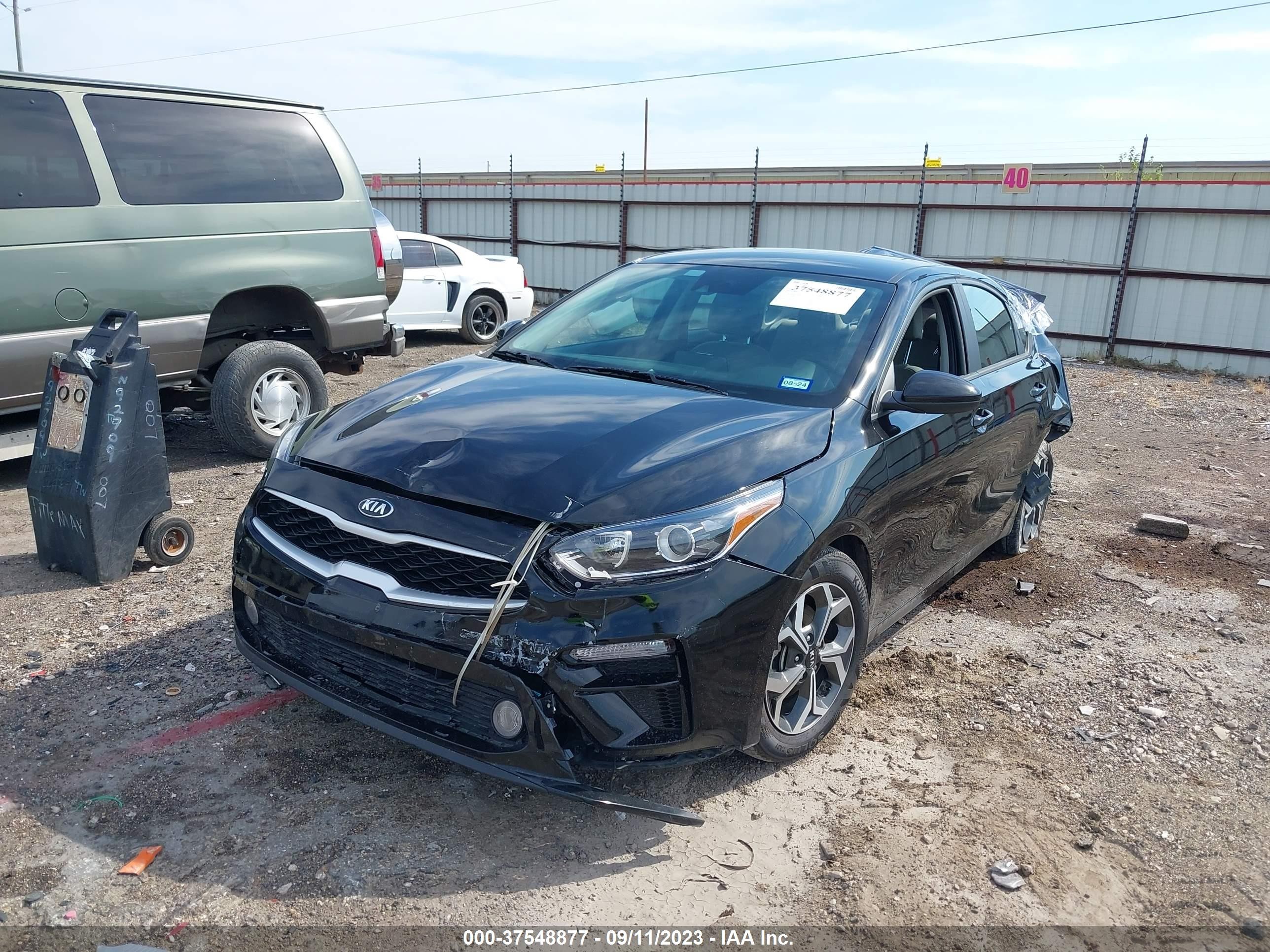 Photo 1 VIN: 3KPF24AD6ME395327 - KIA FORTE 