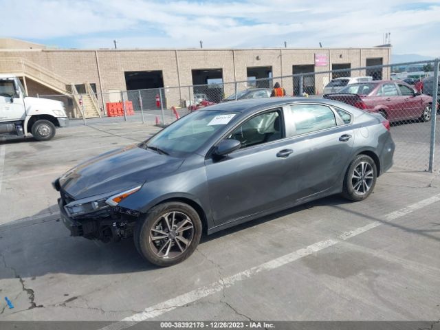 Photo 1 VIN: 3KPF24AD6NE416601 - KIA FORTE 