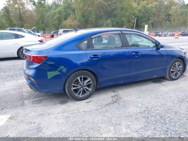 Photo 3 VIN: 3KPF24AD6NE448075 - KIA FORTE 