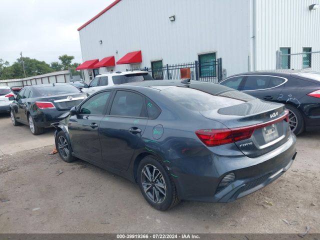 Photo 2 VIN: 3KPF24AD6NE463434 - KIA FORTE 