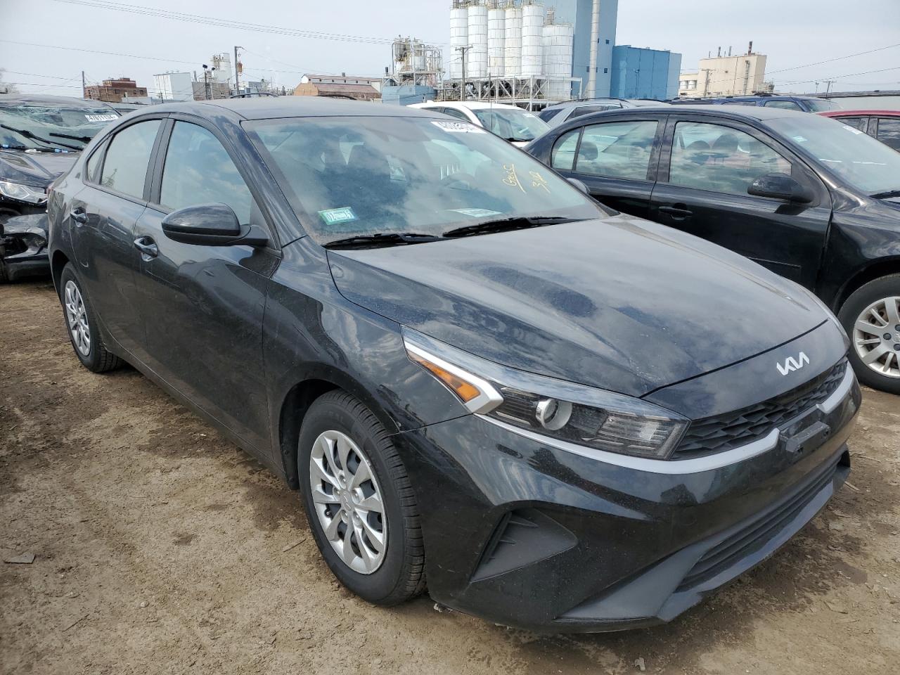 Photo 3 VIN: 3KPF24AD6NE476197 - KIA FORTE 