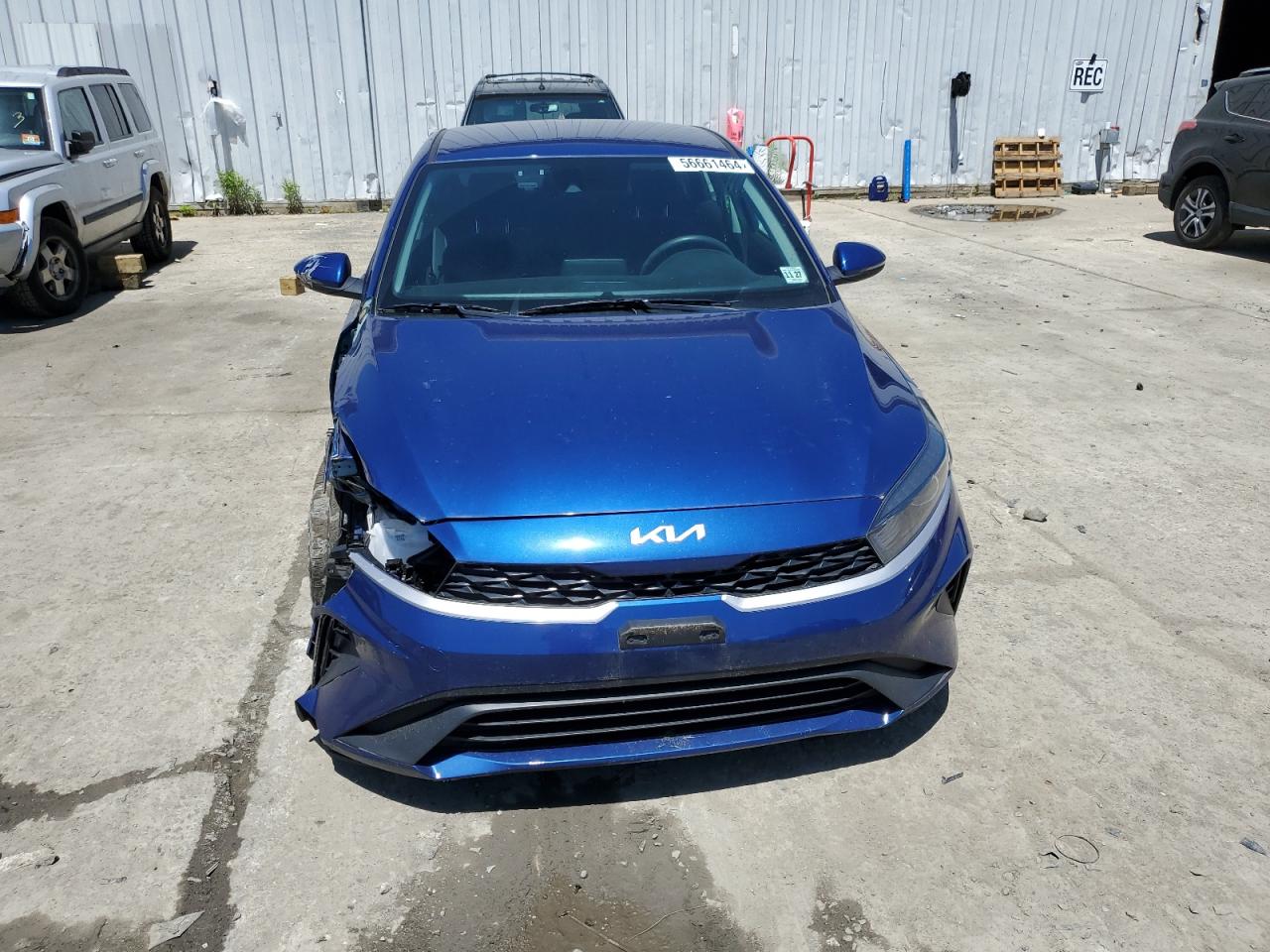 Photo 4 VIN: 3KPF24AD6PE542511 - KIA FORTE 