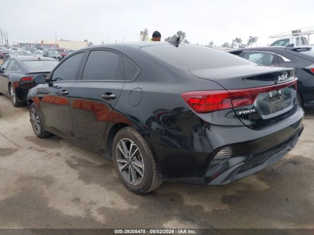 Photo 2 VIN: 3KPF24AD6PE550883 - KIA FORTE 